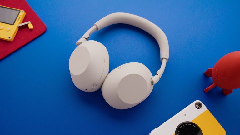 Sony WH-1000XM6 Review: Back on the Throne!
